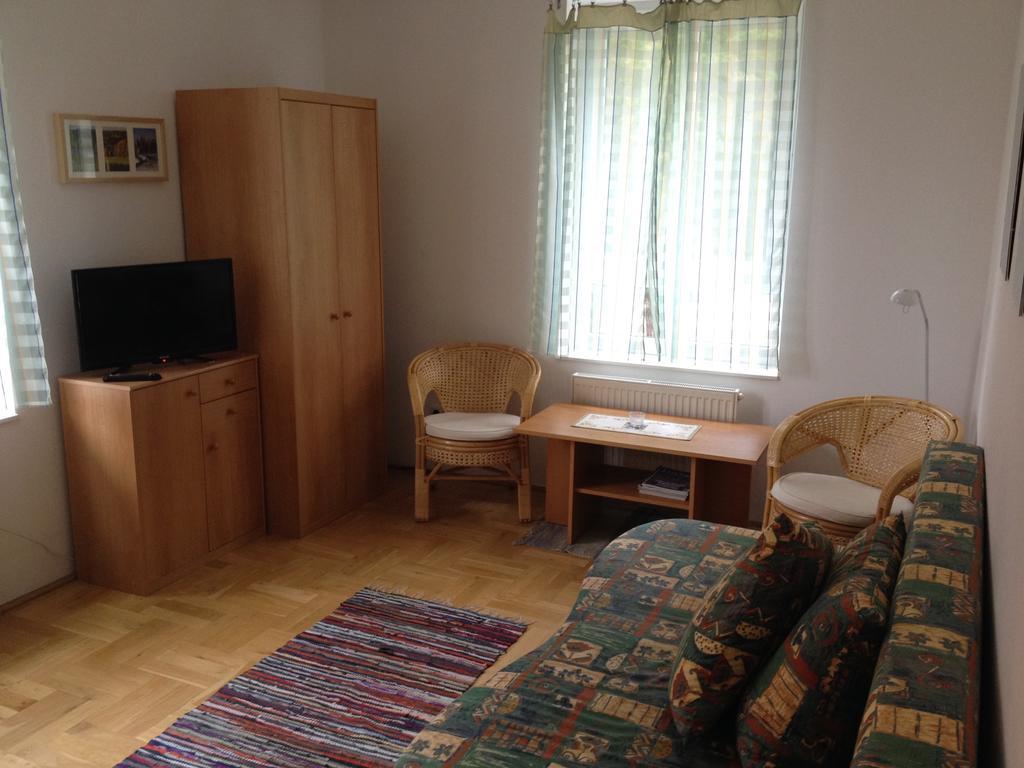 Apartman Sportovni Apartment Třeboň Стая снимка